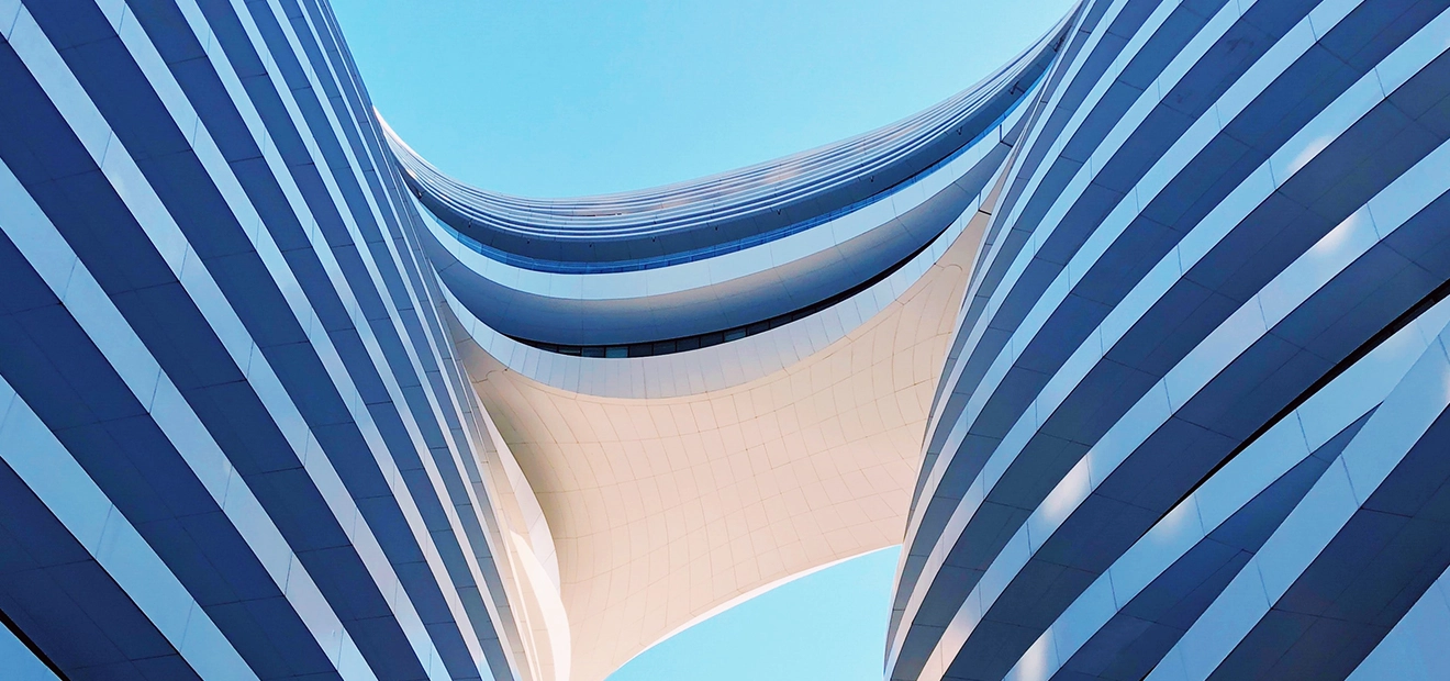 Alstone Alcomb: Revolutionizing Architectural Facades with Advanced Installation Systems article cover image